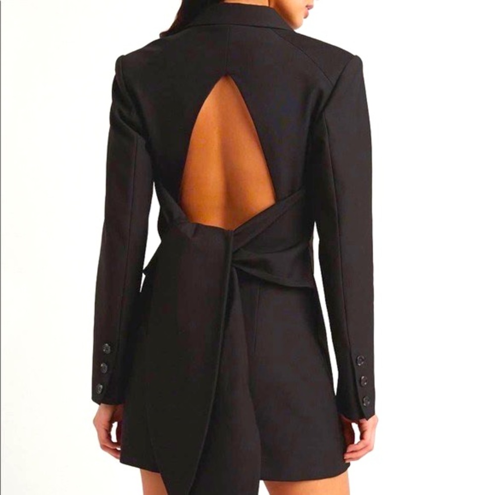 Blazer dress ,open back with tie ! ♠️